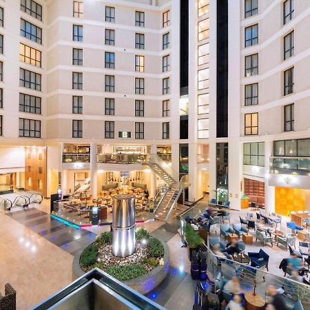 Sofitel London Gatwick Hotel Horley Exterior foto The interior of the hotel